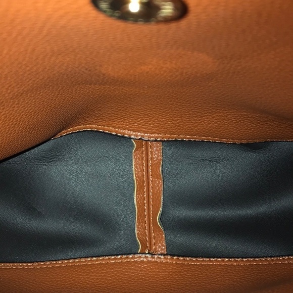 Small Brown Shoulder Bag - Picture 4 of 9